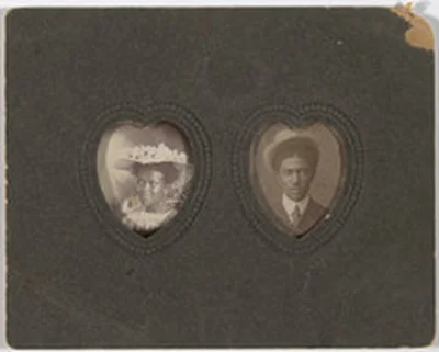 Gelatin silverprinting-out-paper print (POP)