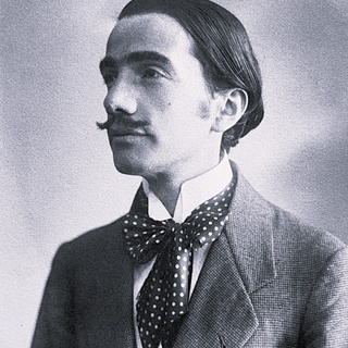 Hüseyin Avni Lifij